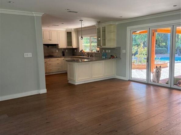 19530 Tuba Street, Northridge (los Angeles) CA 91326