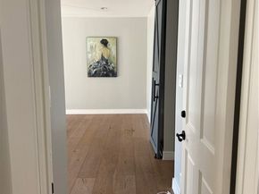 19530 Tuba Street, Northridge (los Angeles) CA 91326