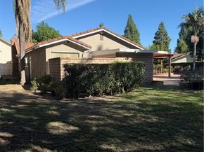 19530 Tuba Street, Northridge (los Angeles) CA 91326