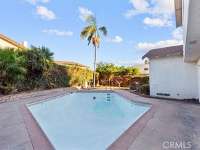 2525 N. Pacific Avenue, Santa Ana CA 92706