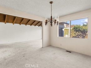 2525 N. Pacific Avenue, Santa Ana CA 92706