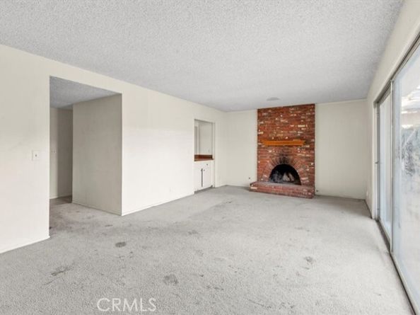 2525 N. Pacific Avenue, Santa Ana CA 92706