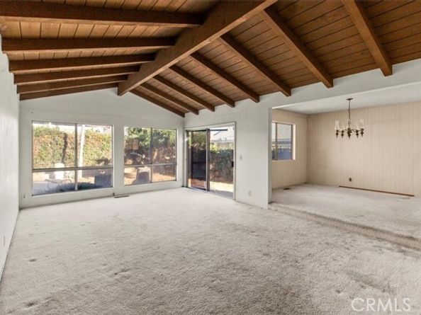 2525 N. Pacific Avenue, Santa Ana CA 92706