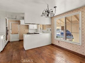 2525 N. Pacific Avenue, Santa Ana CA 92706