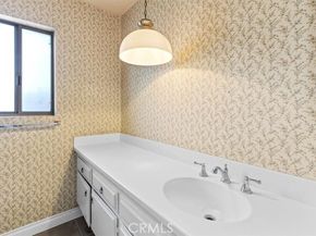 2525 N. Pacific Avenue, Santa Ana CA 92706