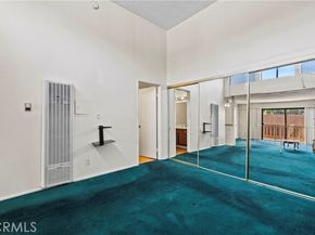 17900 Sherman Way 416, Reseda (los Angeles) CA 91335