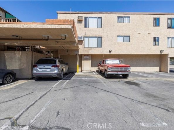 17900 Sherman Way 416, Reseda (los Angeles) CA 91335