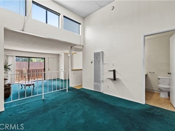 17900 Sherman Way 416, Reseda (los Angeles) CA 91335