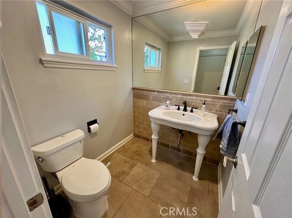 11138 Aqua Vista Street 3, Studio City (los Angeles) CA 91602