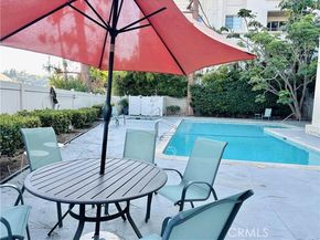 11138 Aqua Vista Street 3, Studio City (los Angeles) CA 91602