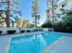 11138 Aqua Vista Street 3, Studio City (los Angeles) CA 91602