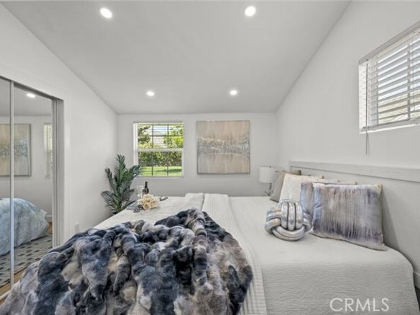 13240 Tripoli Avenue, Sylmar (los Angeles) CA 91342