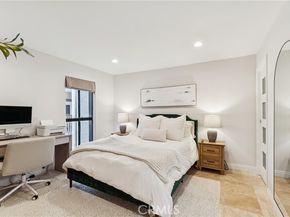 8212 Marina Pacifica, Long Beach CA 90803