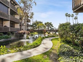 8212 Marina Pacifica, Long Beach CA 90803