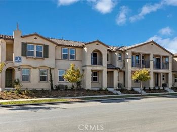 4245 S Hermosa Paseo