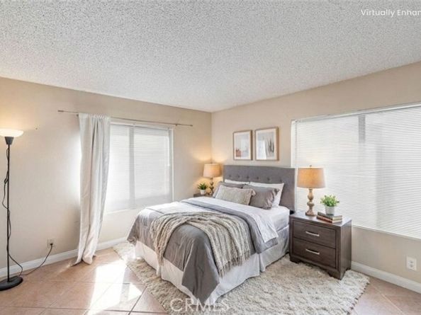 14610 Erwin 212, Van Nuys (los Angeles) CA 91411