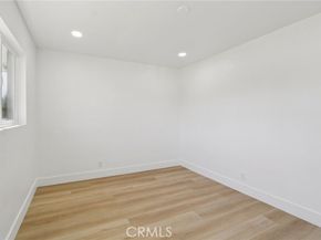 10007 Debra Avenue, Granada Hills (los Angeles) CA 91343