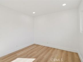 10007 Debra Avenue, Granada Hills (los Angeles) CA 91343