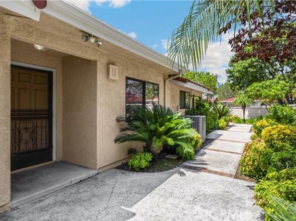 1274 Upland Hills Drive, Upland CA 91784