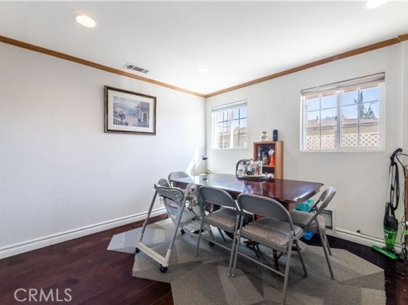 11203 Sheldon Street, Sun Valley (los Angeles) CA 91352