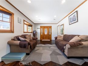 11203 Sheldon Street, Sun Valley (los Angeles) CA 91352