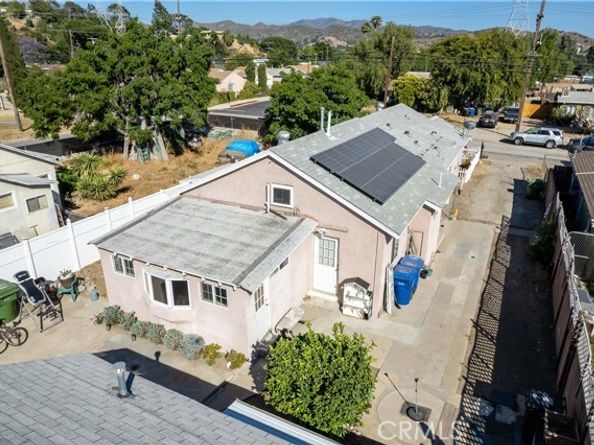 11203 Sheldon Street, Sun Valley (los Angeles) CA 91352