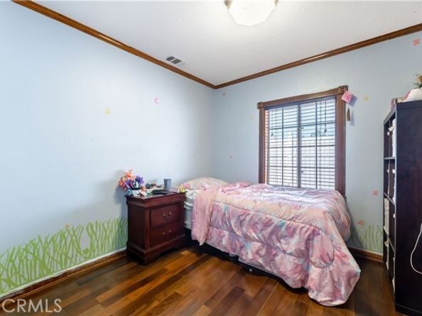 11203 Sheldon Street, Sun Valley (los Angeles) CA 91352