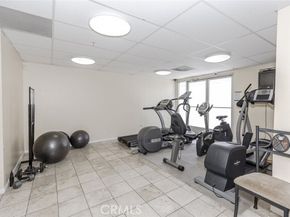 11124 Burbank Boulevard 101, North Hollywood (los Angeles) CA 91601