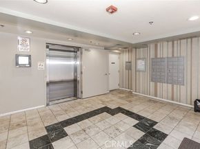 11124 Burbank Boulevard 101, North Hollywood (los Angeles) CA 91601