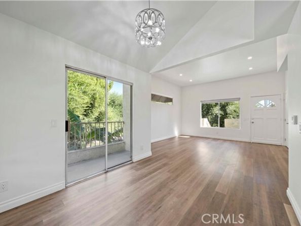 12411 Osborne Street 106, Pacoima (los Angeles) CA 91331