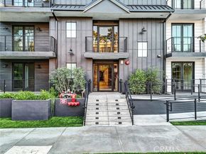 10352 Riverside Drive 203A, Toluca Lake (los Angeles) CA 91602