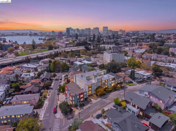 507 Wickson Ave 101, Oakland CA 94610