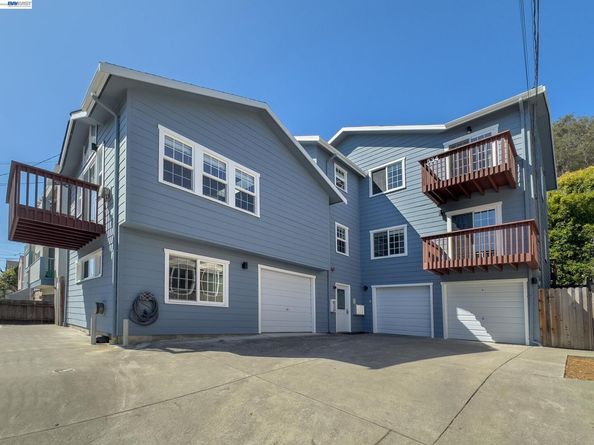 534 Adams St, Albany CA 94706