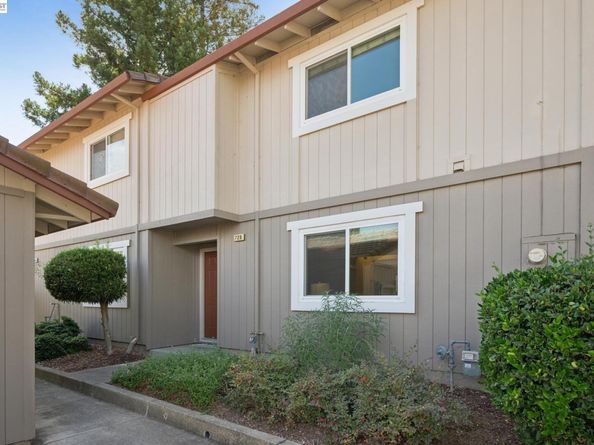 728 Saint Michael Cir, Pleasanton CA 94566