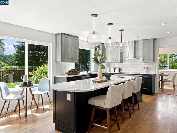 149 Sandringham Dr, Moraga CA 94556