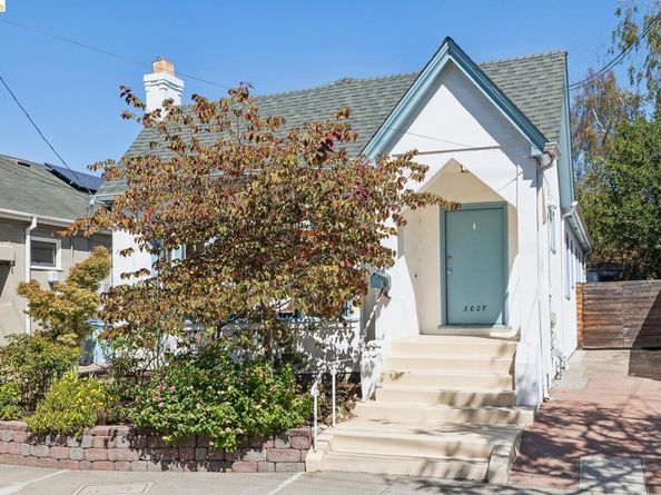 3027 Regent St, Berkeley CA 94705