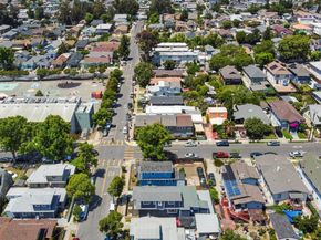 4006 Carrington St, Oakland CA 94601
