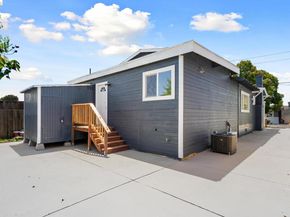 4006 Carrington St, Oakland CA 94601