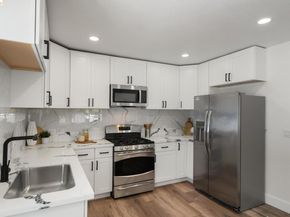4006 Carrington St, Oakland CA 94601
