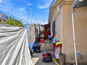 403-405 105th Ave, Oakland CA 94603