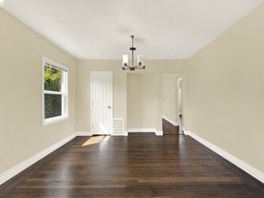 7317 Lockwood St, Oakland CA 94621