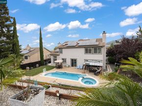 911 Autumn Oak Cir, Concord CA 94521