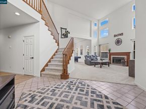 911 Autumn Oak Cir, Concord CA 94521