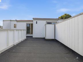 2013 Dolphin Dr, Aptos CA 95003