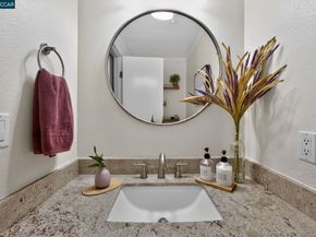 3983 Inverness Cmn, Livermore CA 94551