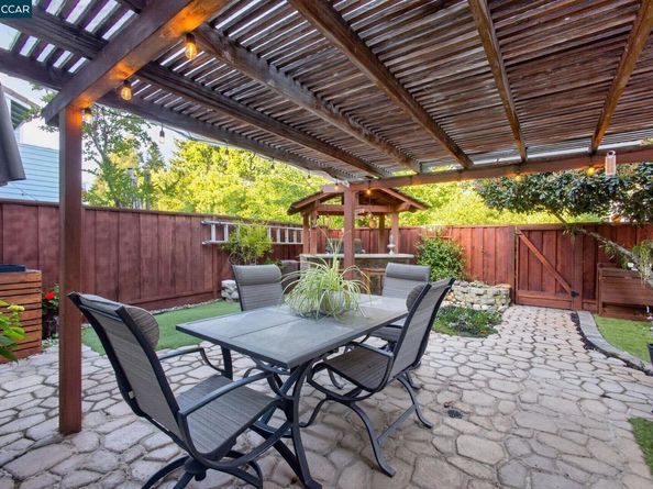 3983 Inverness Cmn, Livermore CA 94551