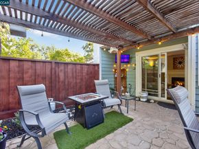 3983 Inverness Cmn, Livermore CA 94551