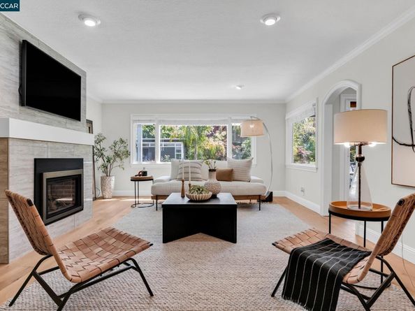 9 Julianne Court, Walnut Creek CA 94595
