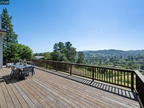 101 Warfield Dr, Moraga CA 94556