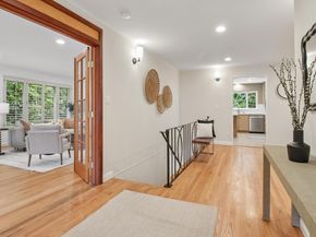 1 Woodcrest Cir, Oakland CA 94602